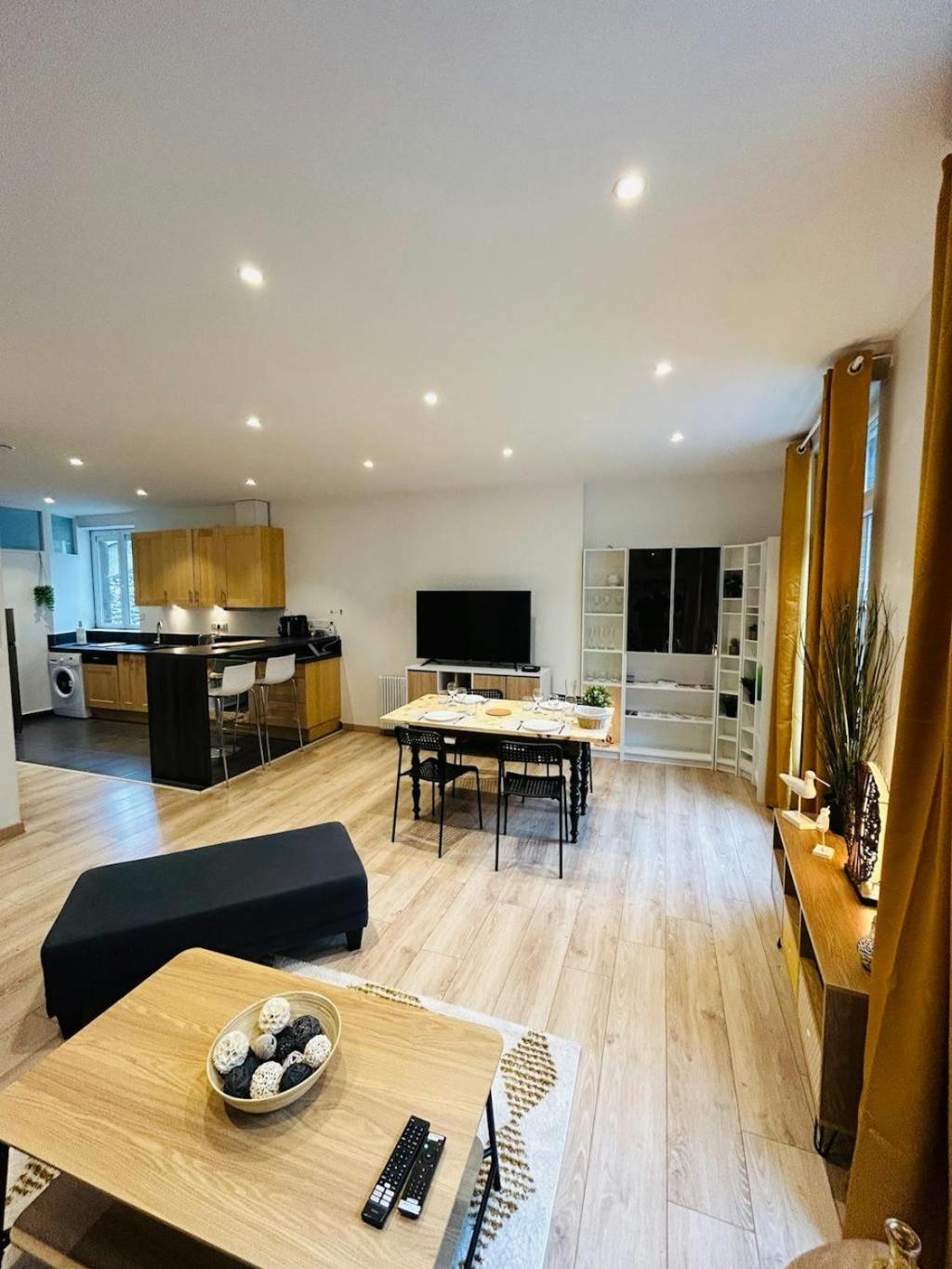 L'Etape Des Sacres Apartment Reims Ngoại thất bức ảnh